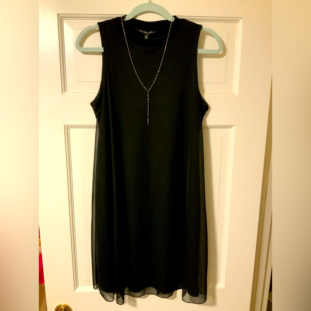 Nik and Nash Black Cocktail Dress (Medium)